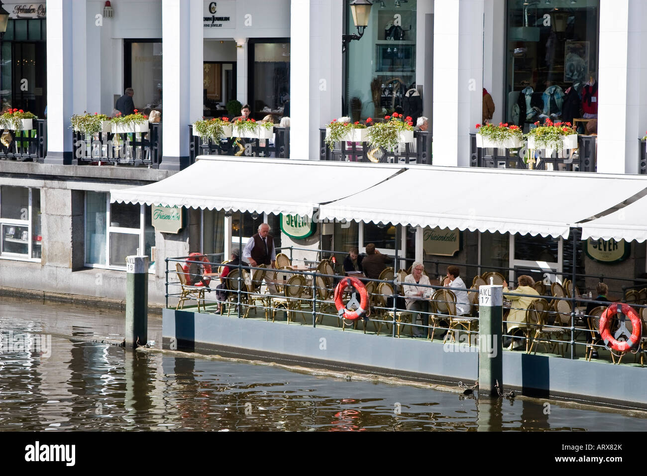 Alster arkaden hamburg germany hires stock photography and images Alamy