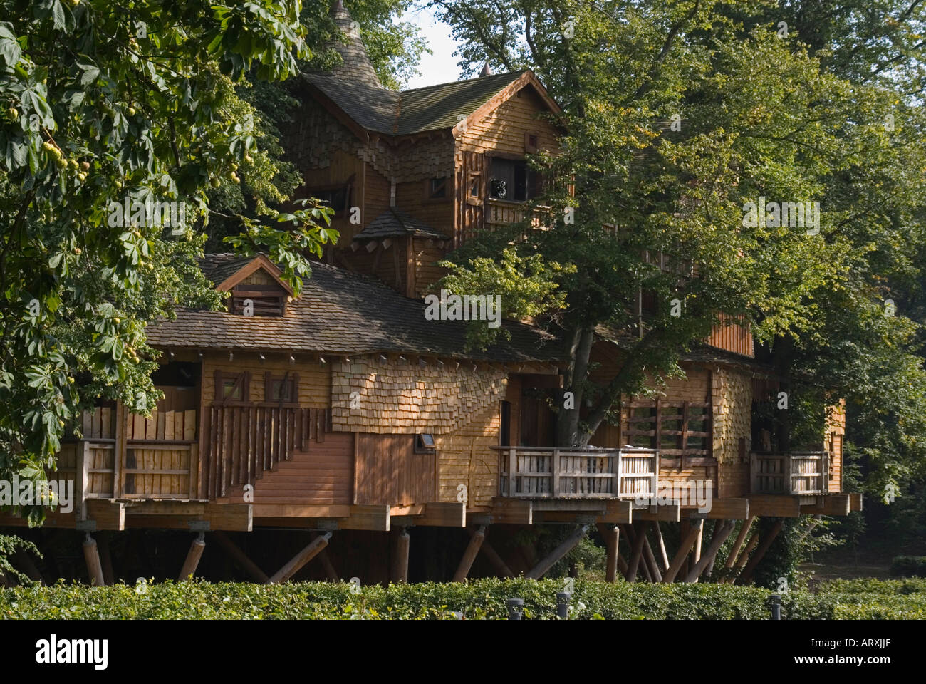 Alnwick Garden Northumberland The Tree House Restaurant And