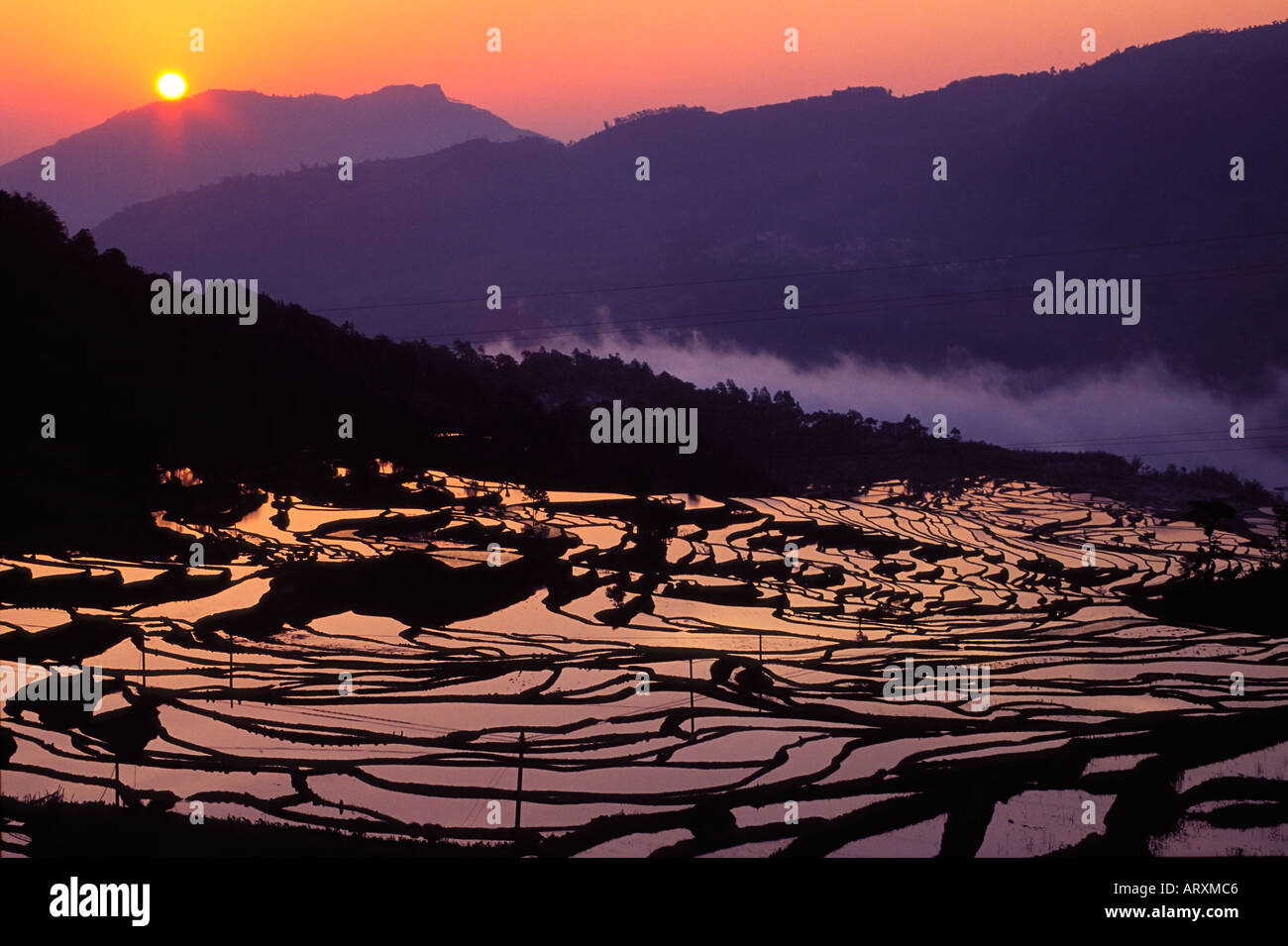 Yunnan province china hike hi-res stock photography and images - Alamy