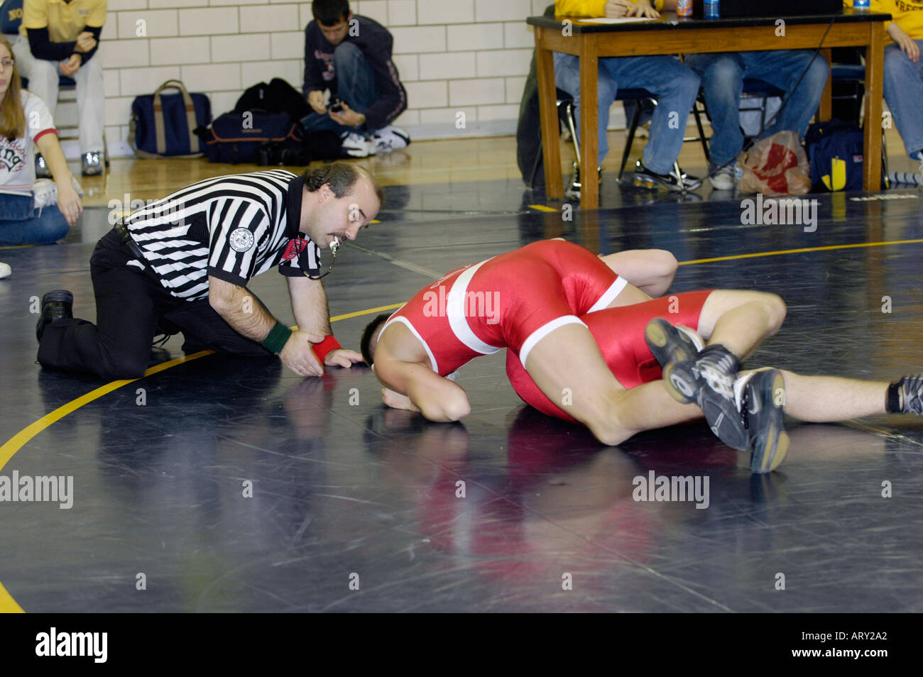 High School Wrestling action Port Huron Michigan Stock Photo
