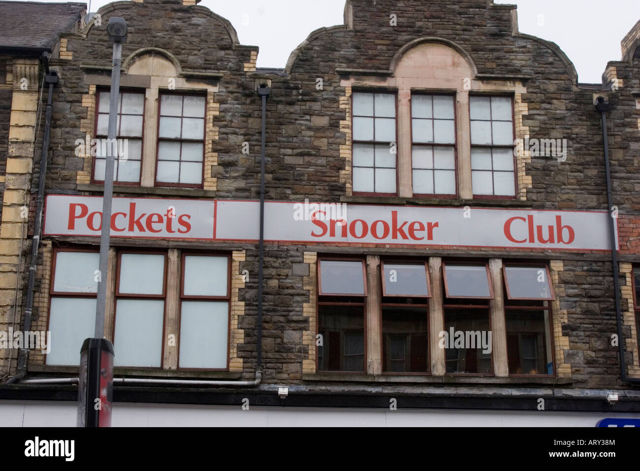 Snooker pockets hires stock photography and images Alamy