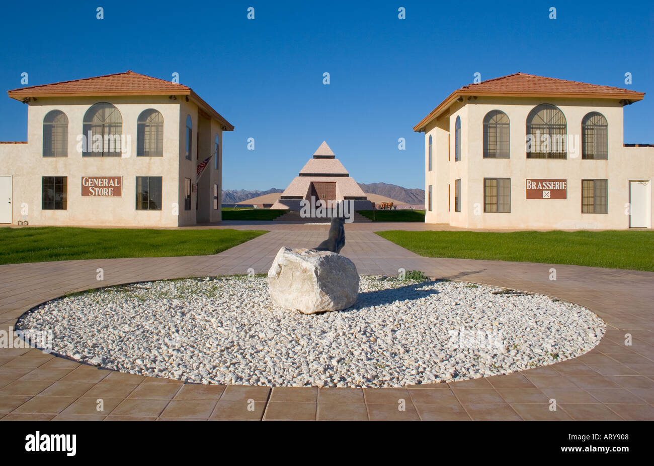 Felicity california pyramid travel hires stock photography and images