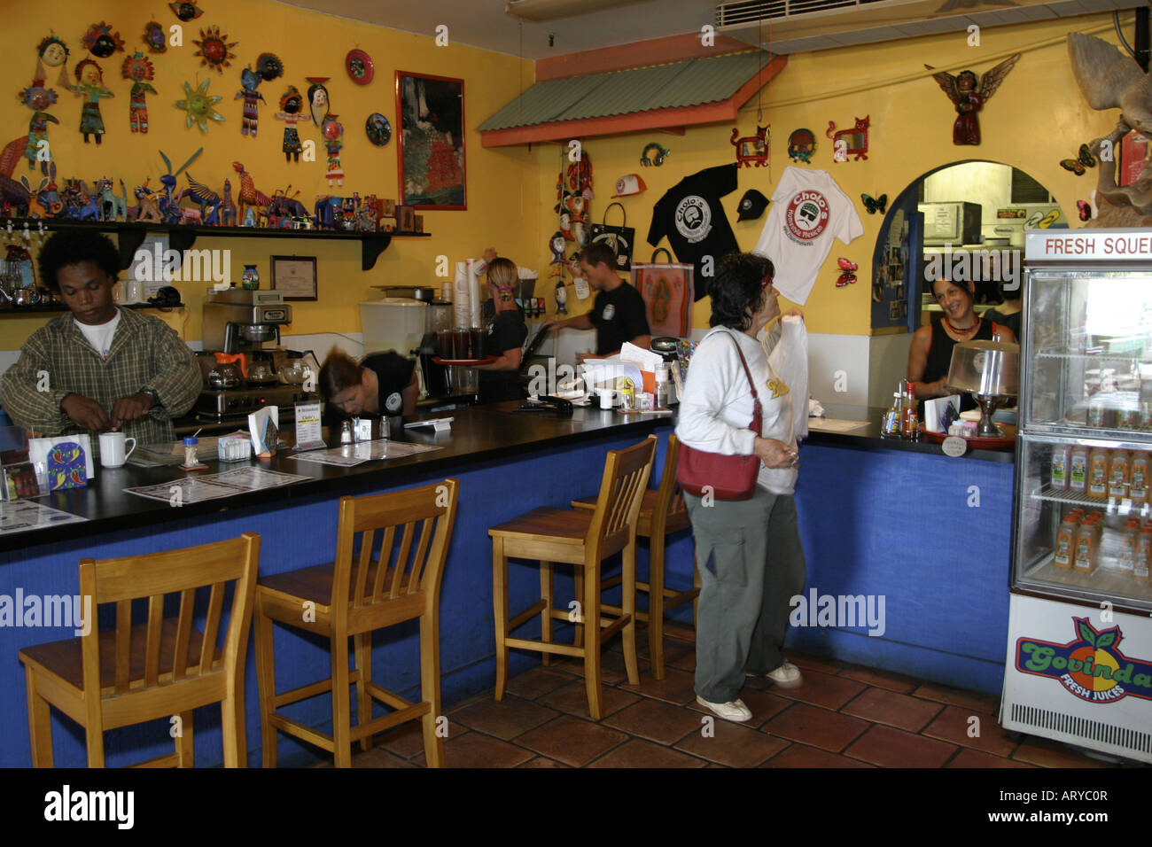 Cholo's restaurant serves delicious, authentic mexican cuisine. Located