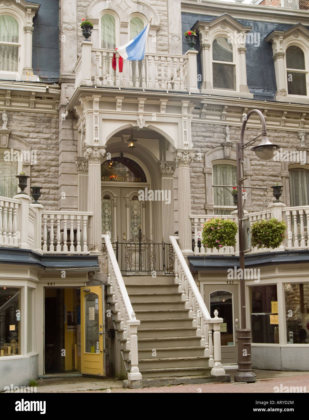 A building on Rue Saint Jean in Quebec City, Canada Stock Photo Alamy