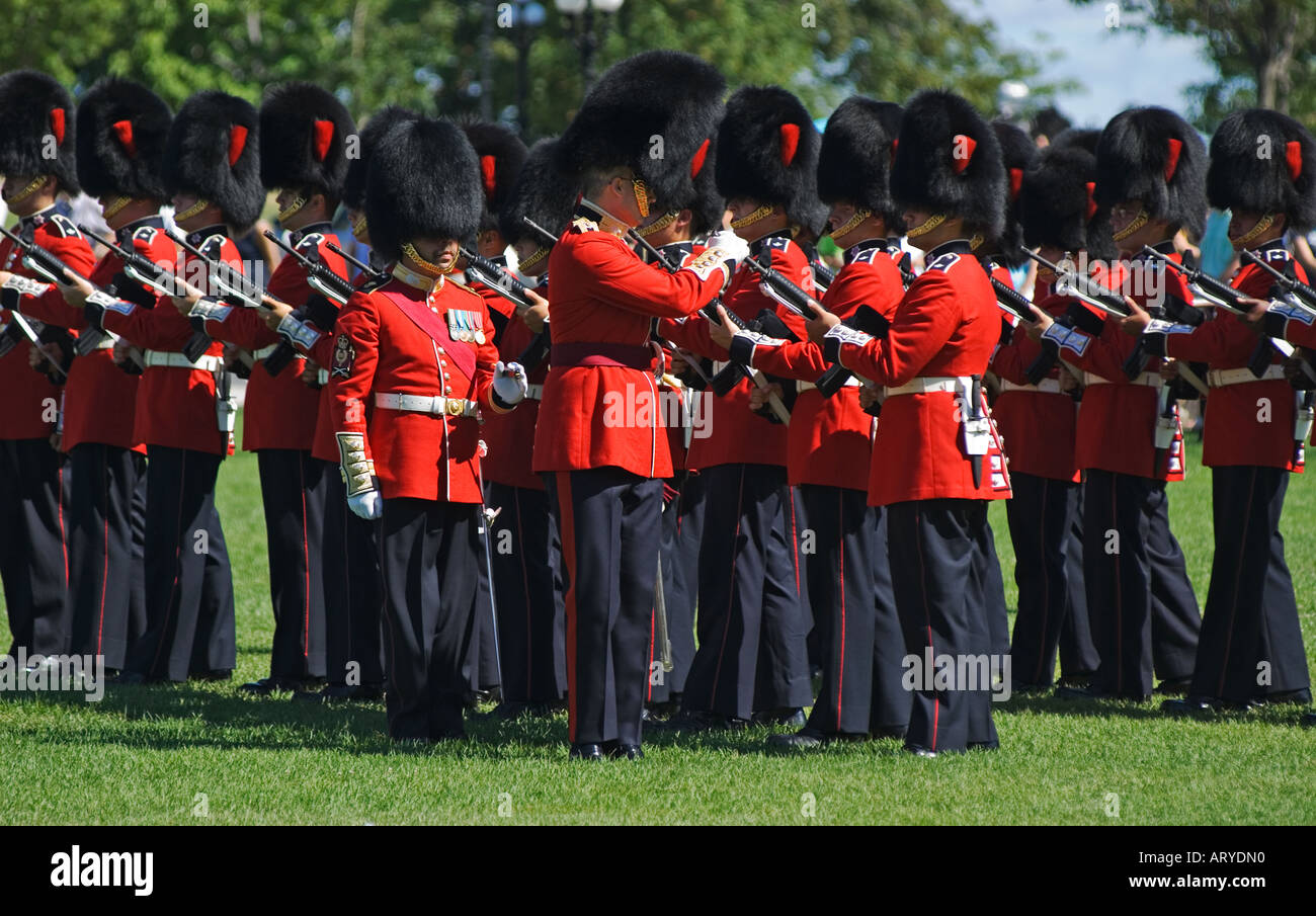 Changing of the guard ottawa hi res stock photography and images alamy