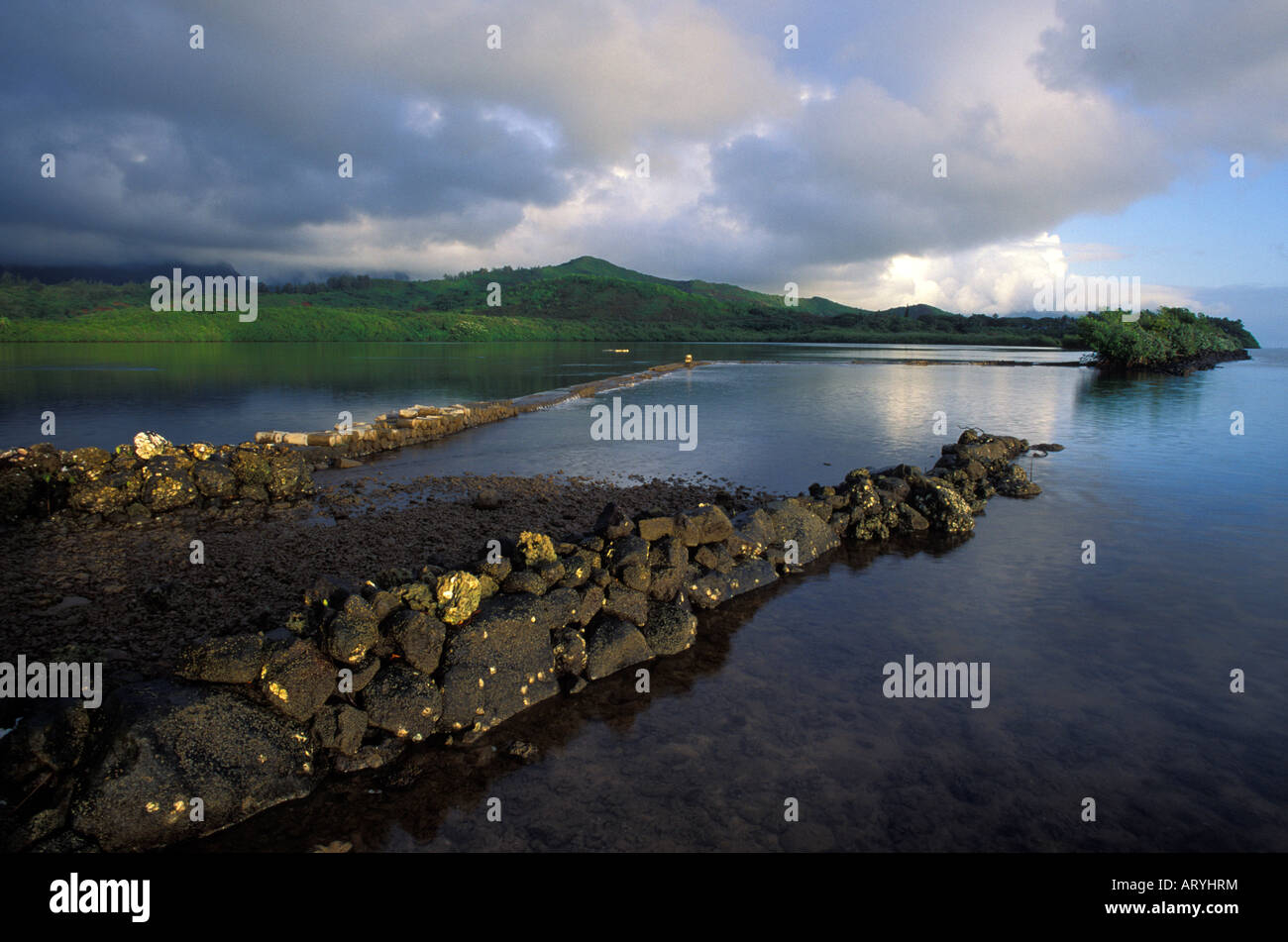 He'eia fishpond hi-res stock photography and images - Alamy