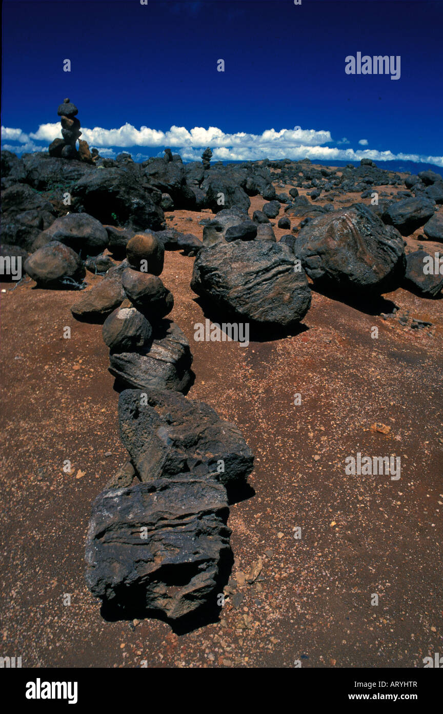Lanaoise Rocks Rock formations at Garden of the Gods, north shore of Lanai Stock Photo ...