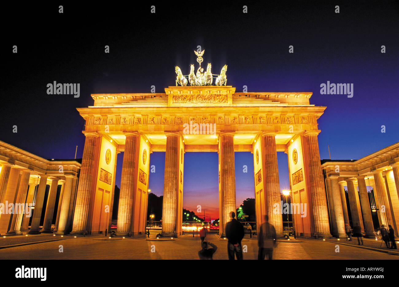 Brandenburger Tor by night, Berlin, Germany Stock Photo