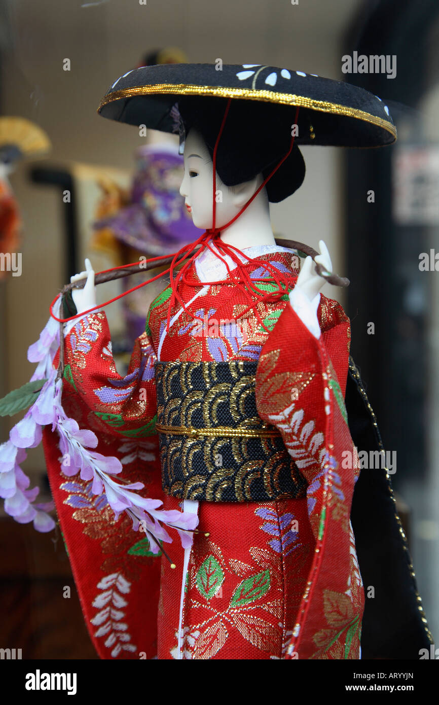 Japan Kansai Kyoto japanese dolls puppets handicraft shopping Stock Photo Alamy