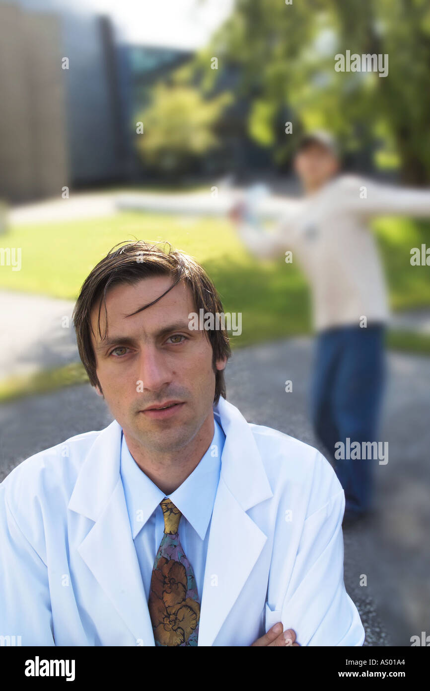 Man wearing smock hi-res stock photography and images - Alamy