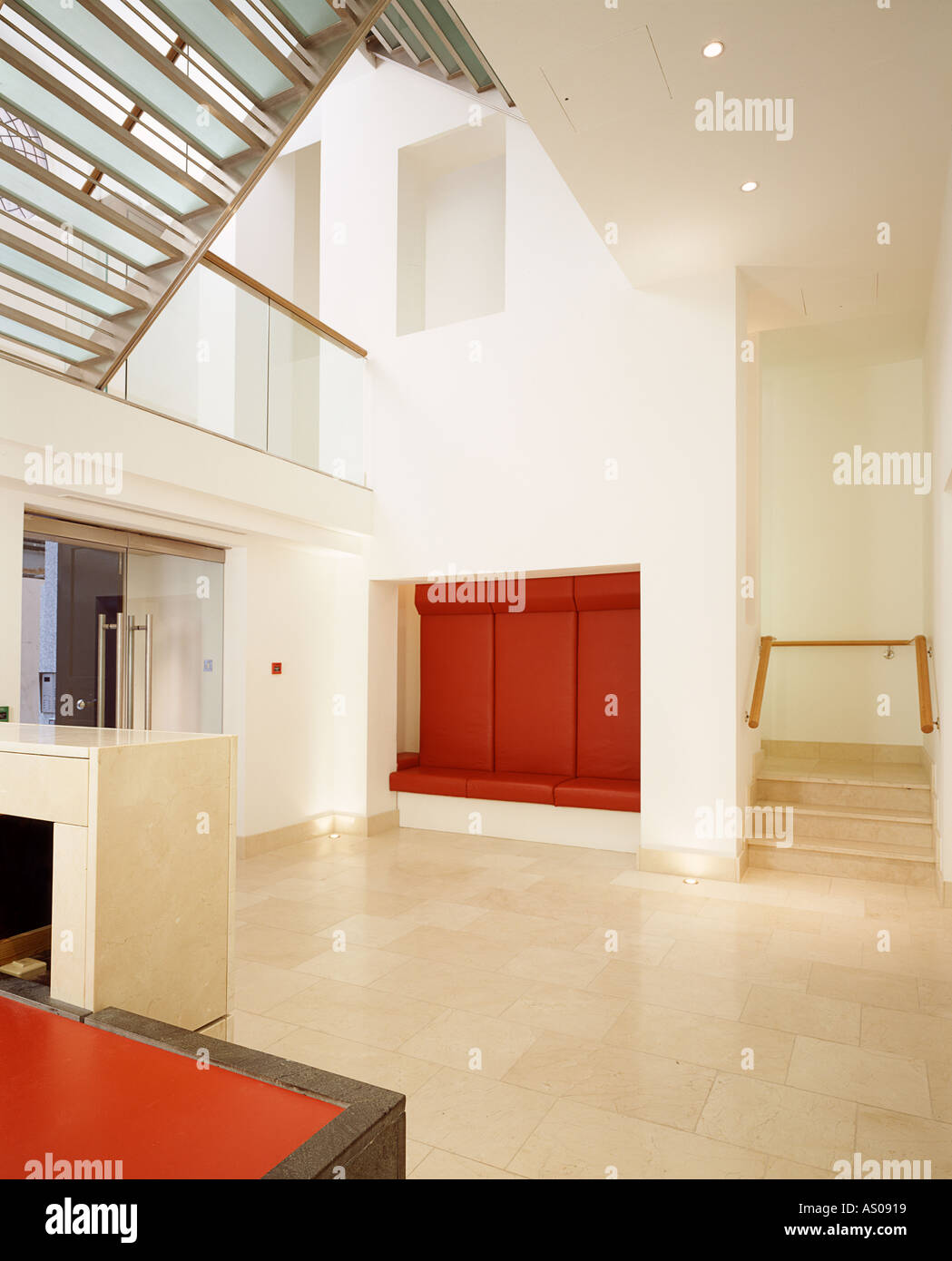 Modern Office Reception Stock Photo 1575192 Alamy