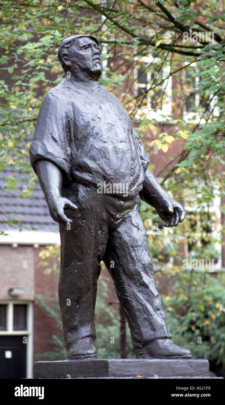 Amsterdam, Denkmal de Dokwerkers, vor der portugiesischen Synagoge Stock Photo
