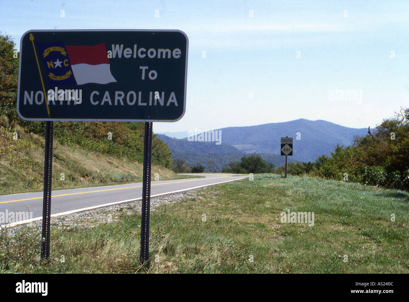 Roadsign, Welcome To North Carolina bordering Tenn USA Stock Photo
