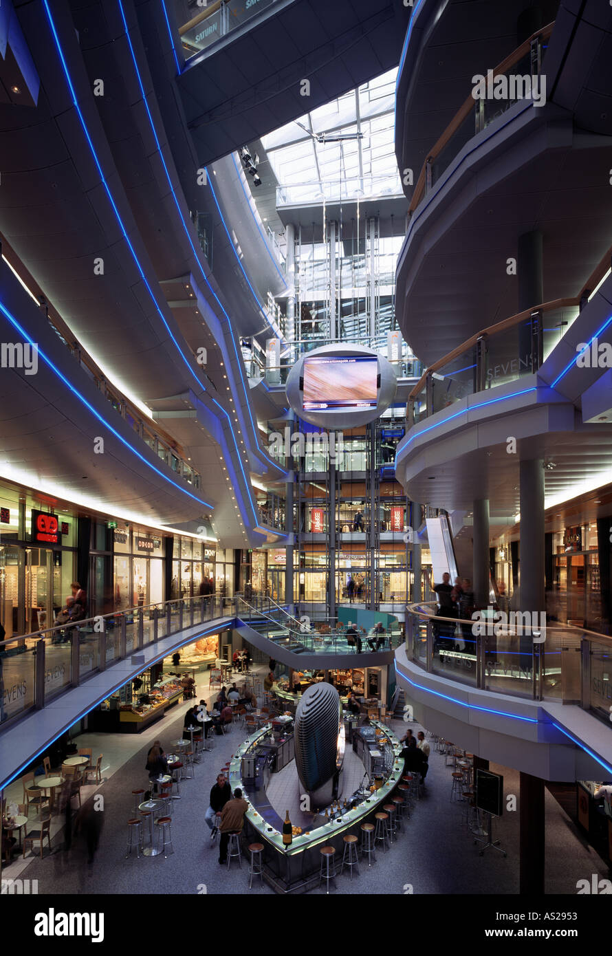 Düsseldorf, Königsallee, "Kaufhaus "" Sevens"", Lichthof" Stock Photo
