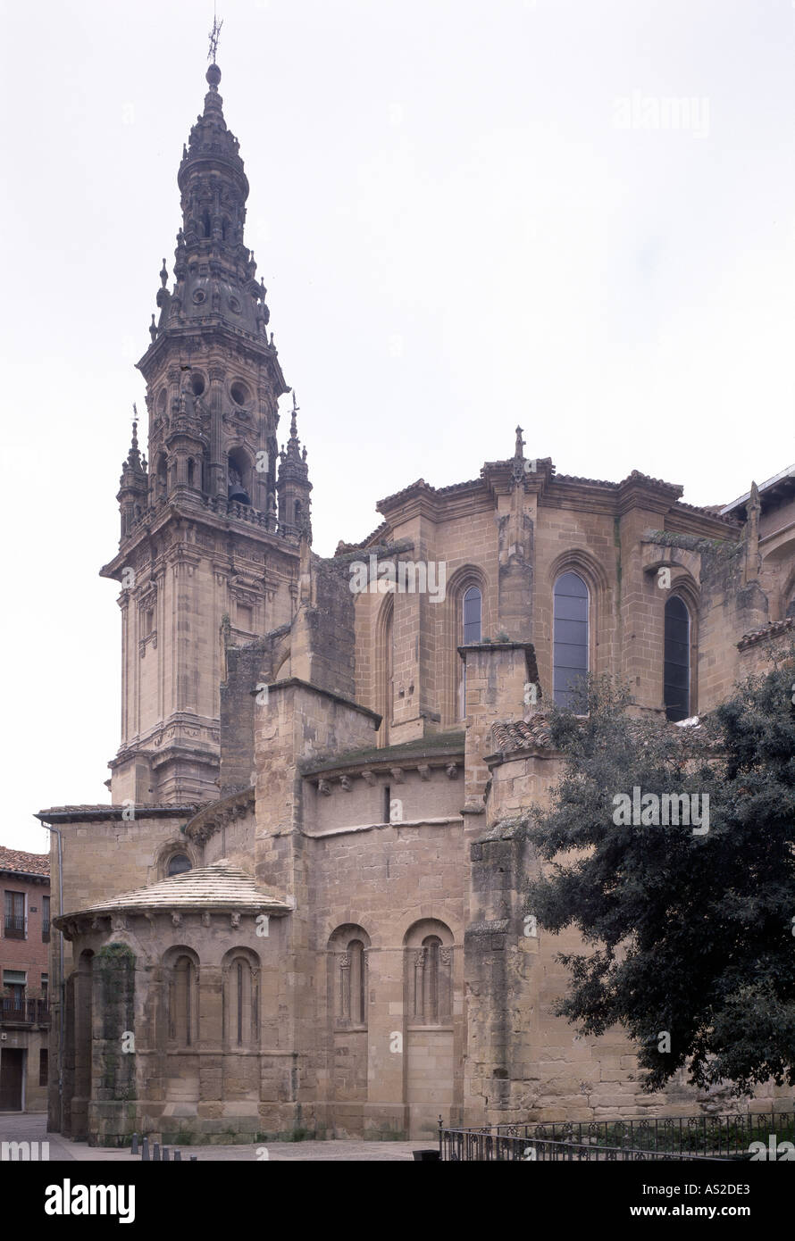 Santo Domingo de la Calzada, Apsis der Kathedrale mit Glockenturm Stock Photo