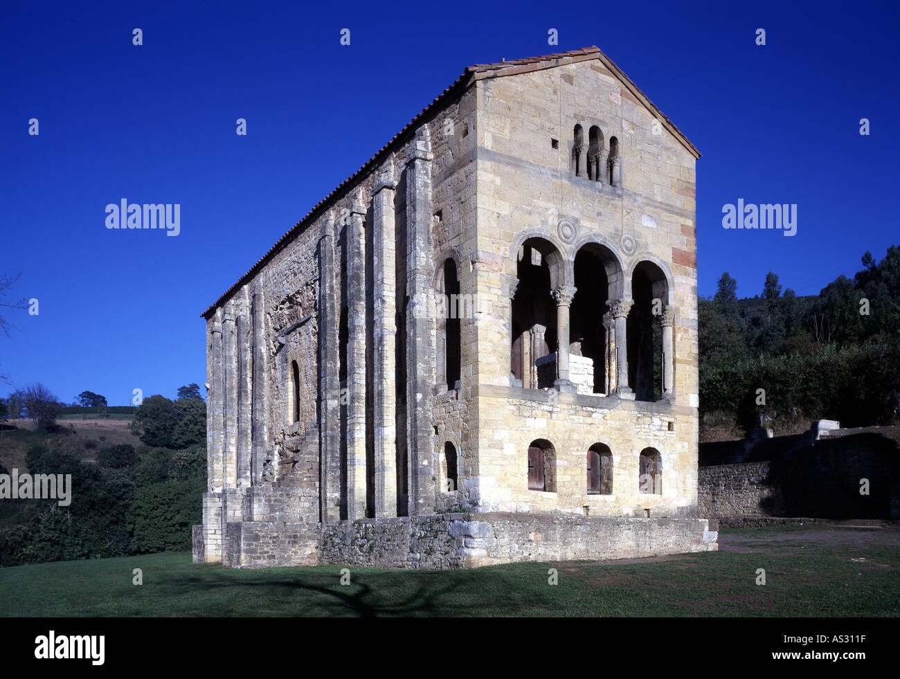 Oviedo, Santa Maria de Naranco, Errichtet unter Ramiro I. (842-850) Stock Photo