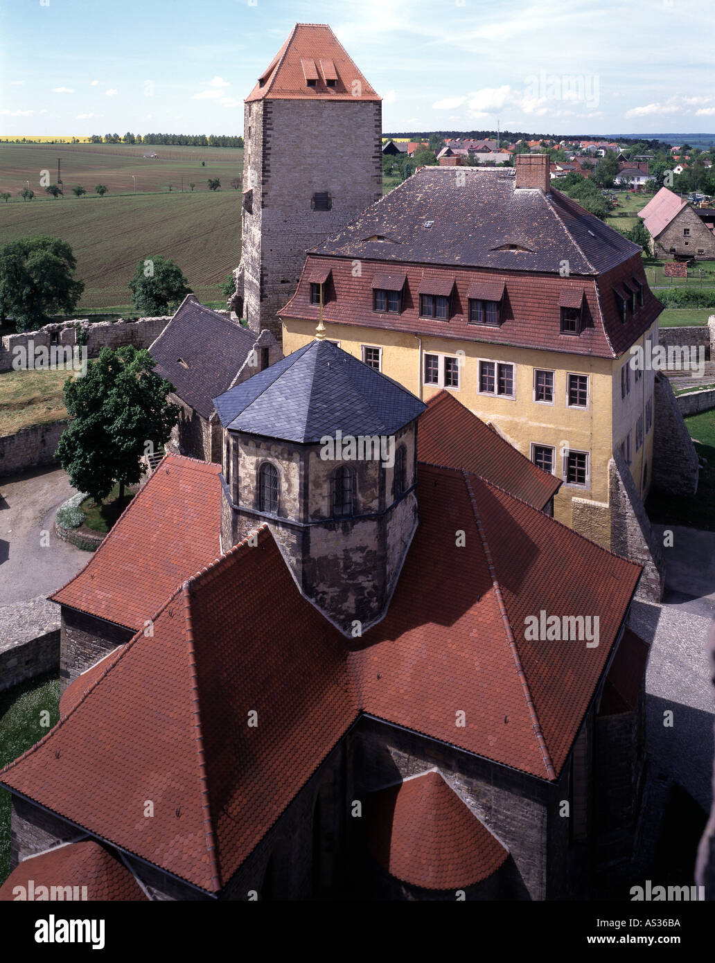 Querfurt, Burg, Kapelle, Fürstenhaus und Marterturm von Nord-Ost Stock Photo
