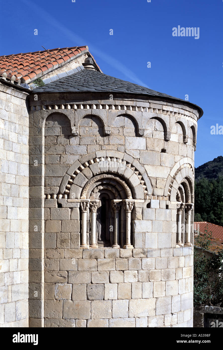 Corneilla-de-Conflent, Chorapsis der Kirche Stock Photo