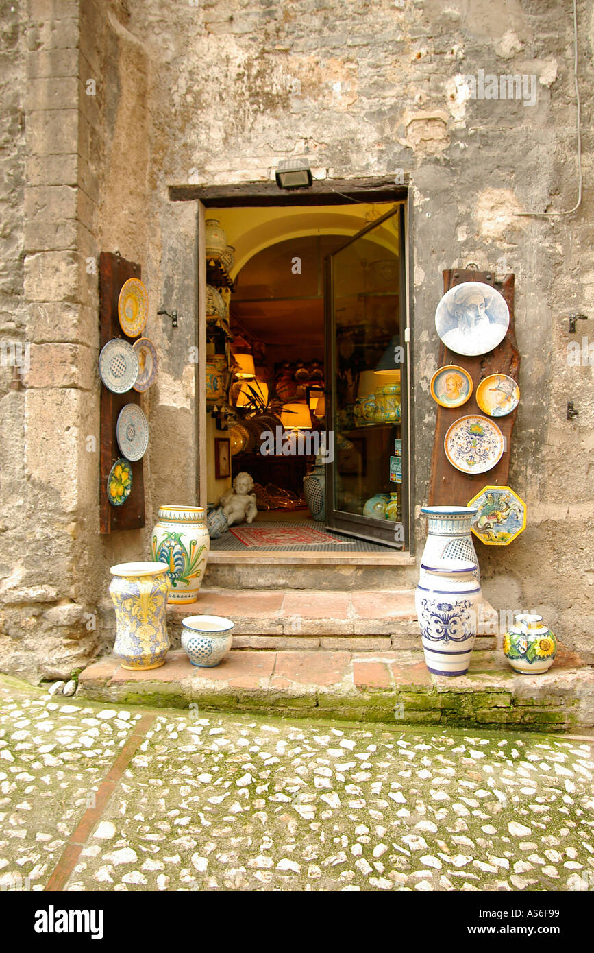 Ceramics shop Italy Stock Photo Alamy