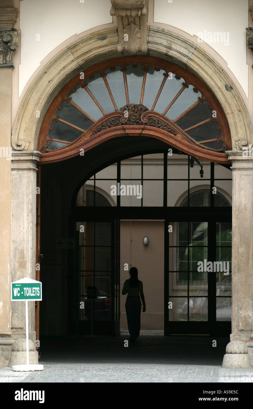 Toilet Sign in Prague Stock Photo Alamy