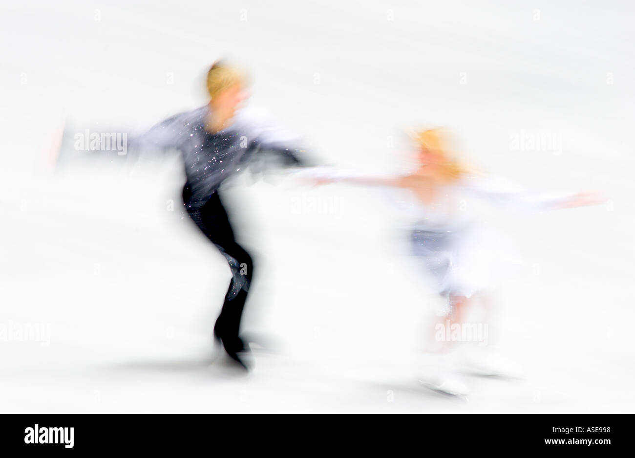 professional figure skaters Stock Photo Alamy