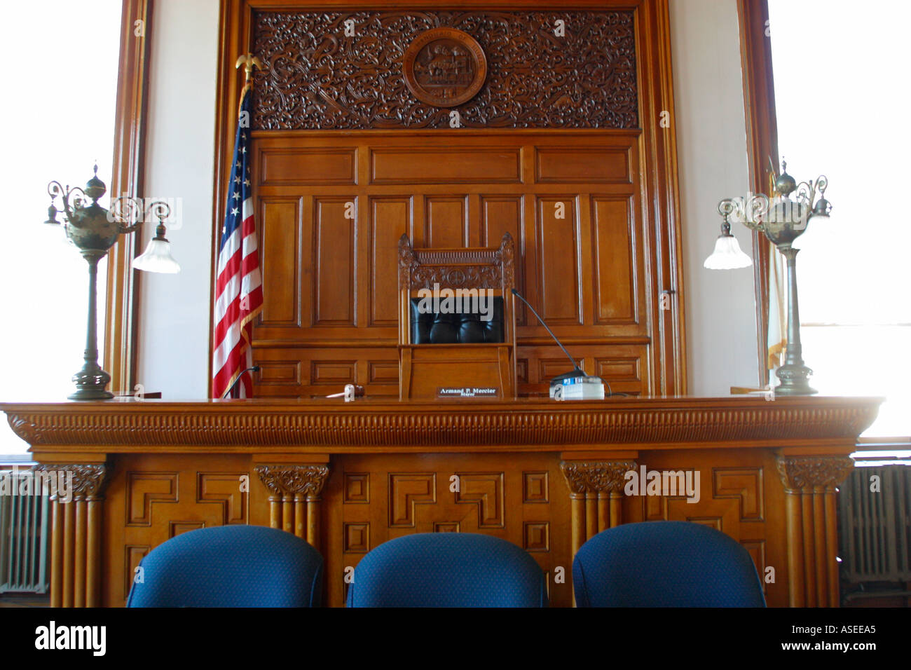 Judges Bench In Courtroom Stock Photo Alamy