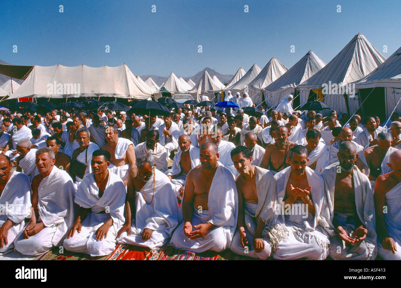 Hajj Pilgrims Mina High Resolution Stock Photography And Images Alamy