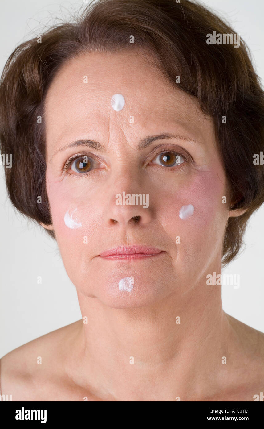 Skin woman ageing beauty hi-res stock photography and images - Alamy