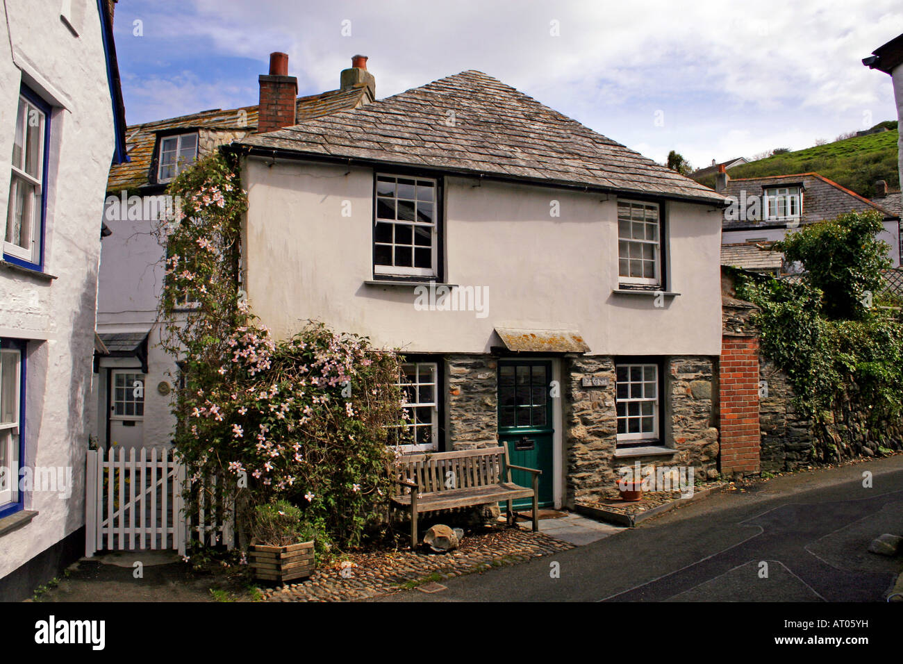 A Traditional Cornish Cottage In Port Isaac Cornwall Uk Stock