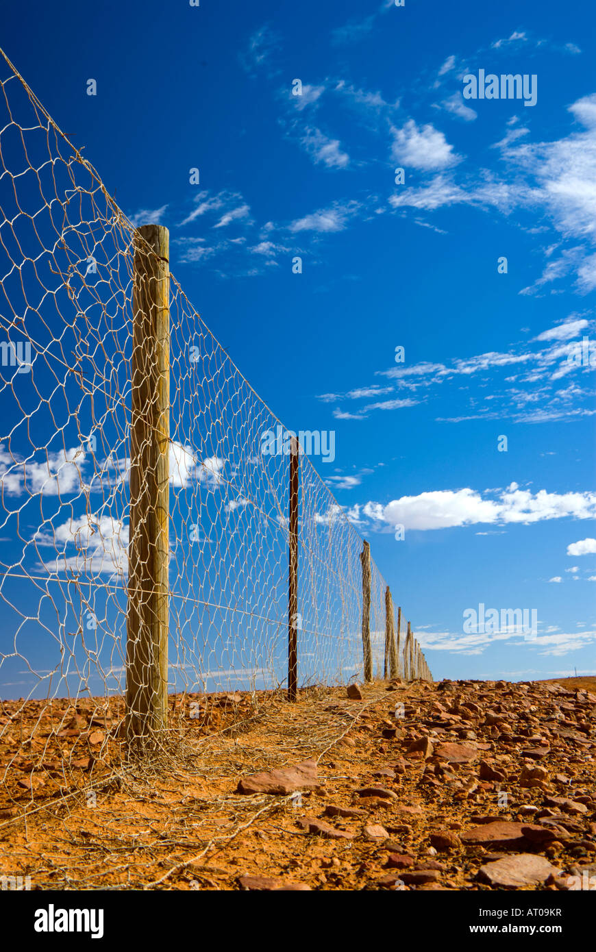 Dog fence australia hires stock photography and images Alamy