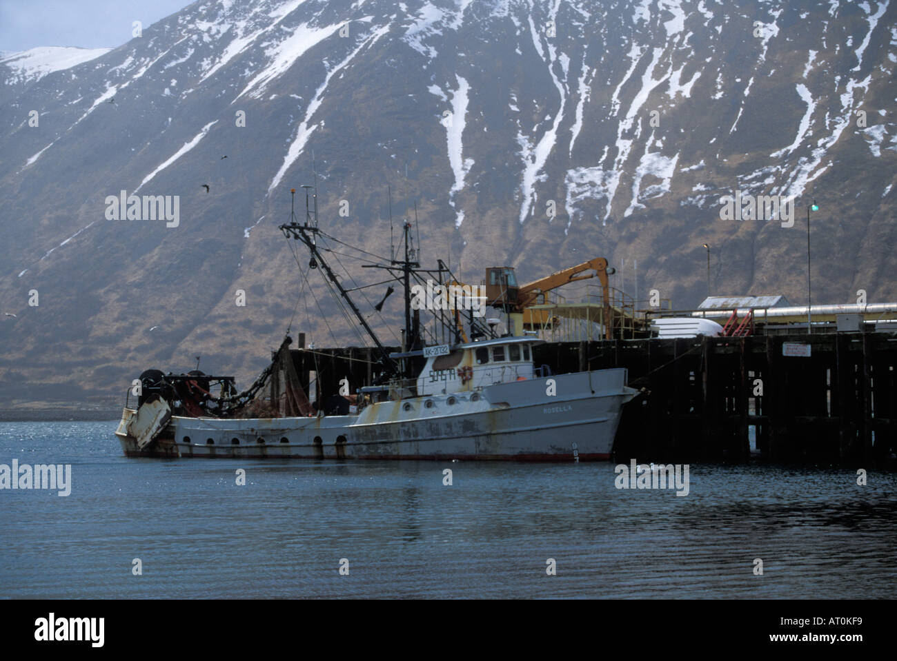 commercial fishing boat off loading its catch in the village of King