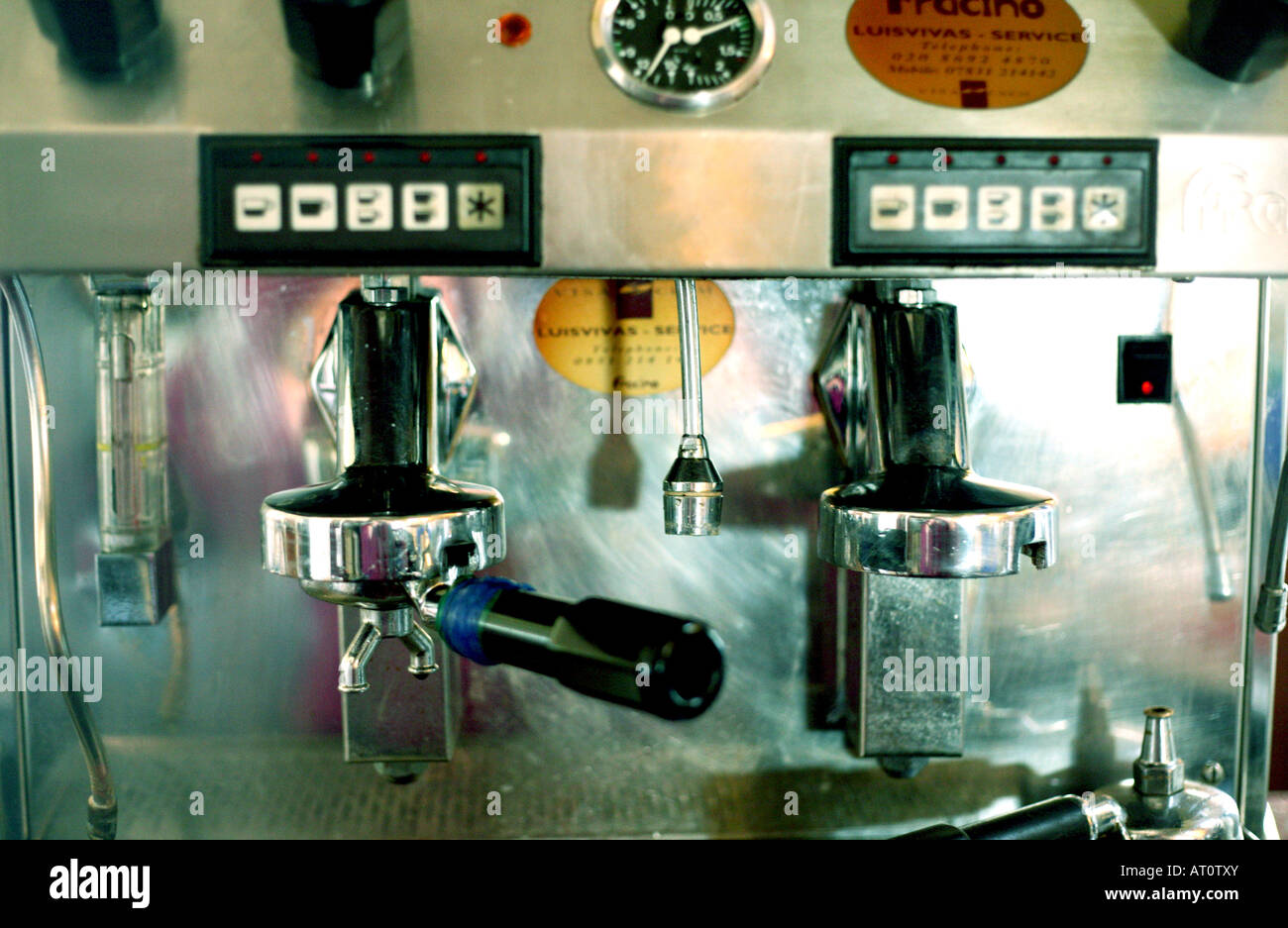 Espress machine hires stock photography and images Alamy