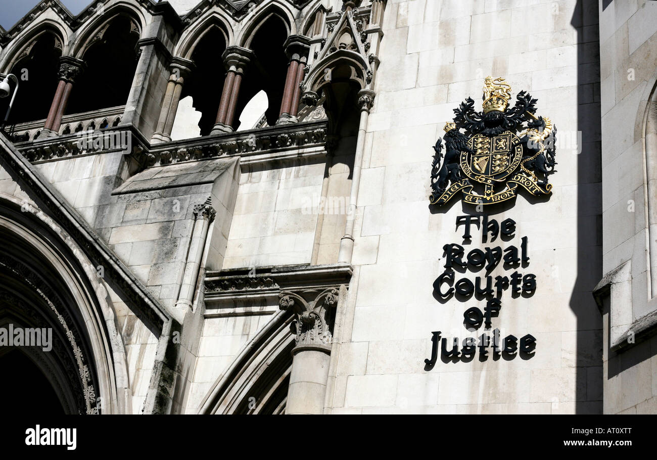 Royal courts justice in fleet hi-res stock photography and images - Alamy