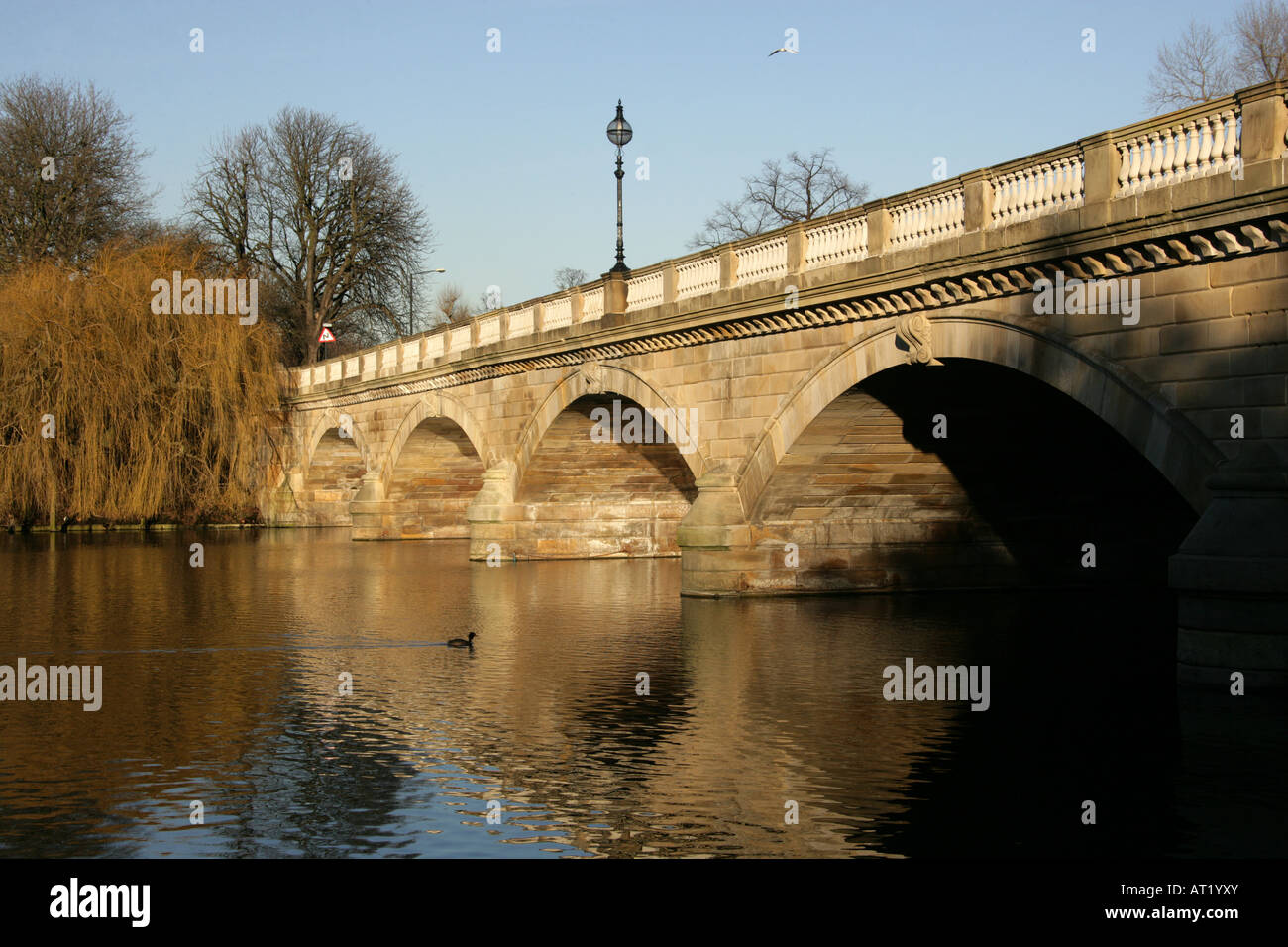 The Bridge Over the Serpentine Lake Hyde Park London Stock Photo - Alamy