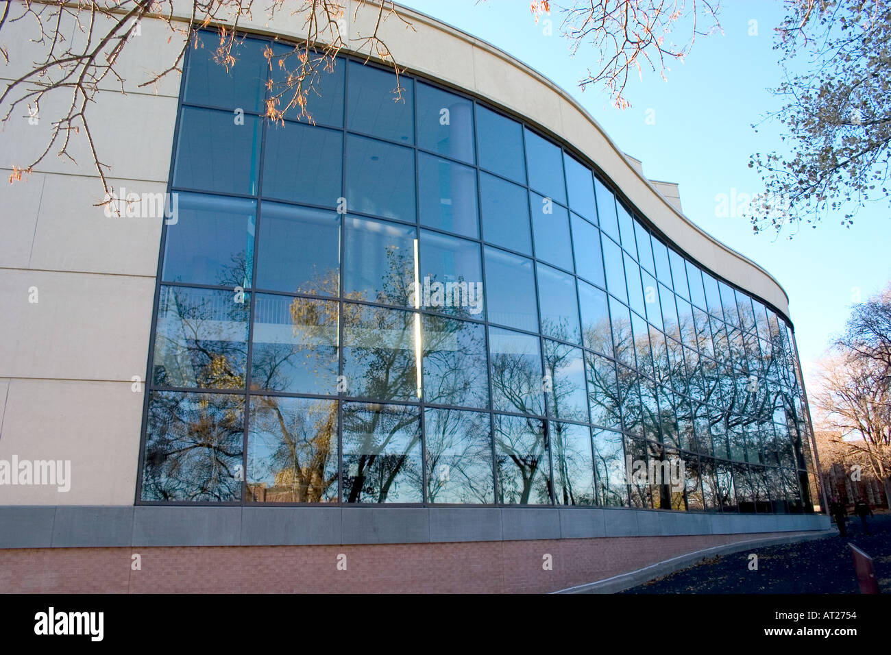 The Elite Carlson School Of Management On The University Of Minnesota 