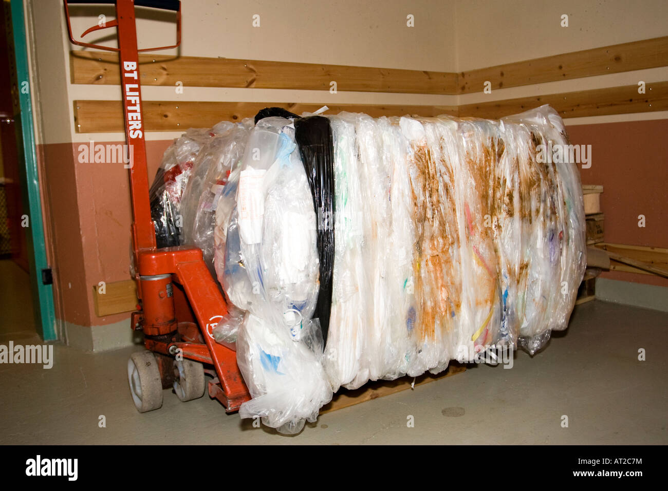 Recycle plastic hi-res stock photography and images - Alamy