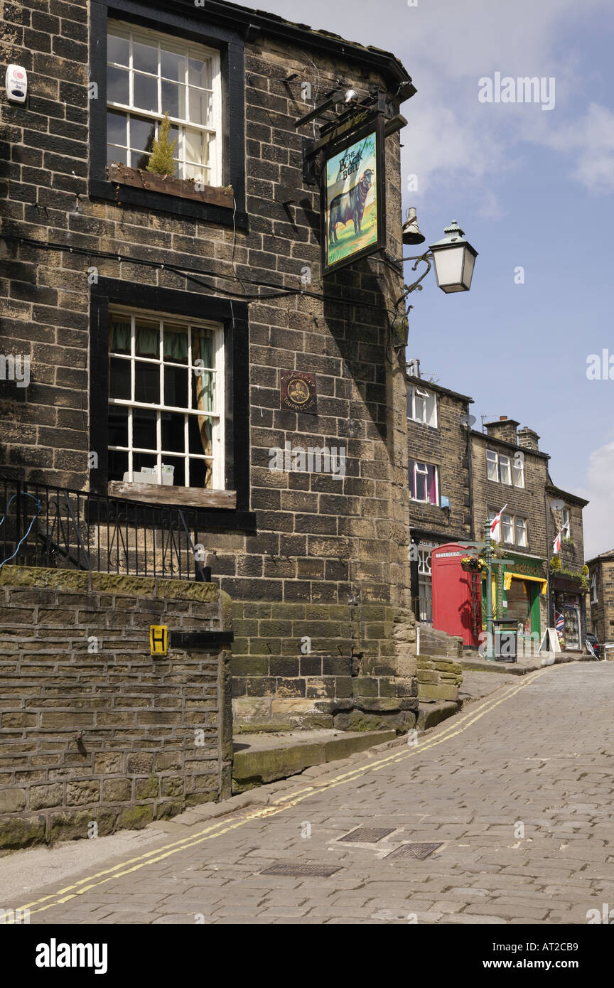 BLACK BULL PUB FREQUENTED BY PATRICK BRANWELL BRONTE HIGH STREET HAWORTH VILLAGE YORKSHIRE ENGLAND Stock Photo