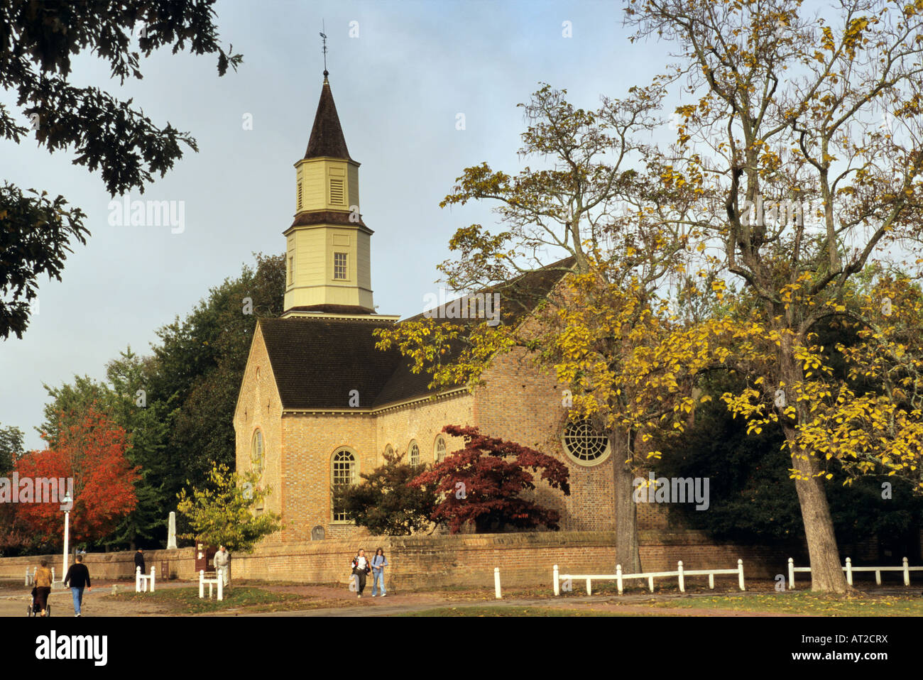 Bruton parish church colonial williamsburg virginia hi-res stock ...