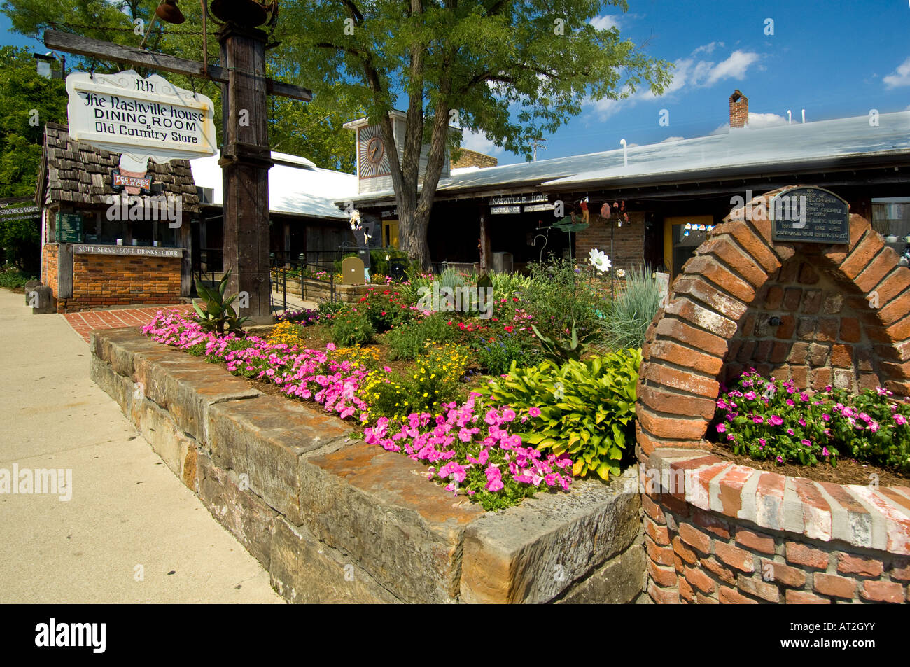 The Nashville House famous restaurant in Nashville Brown County Indiana Stock Photo Alamy