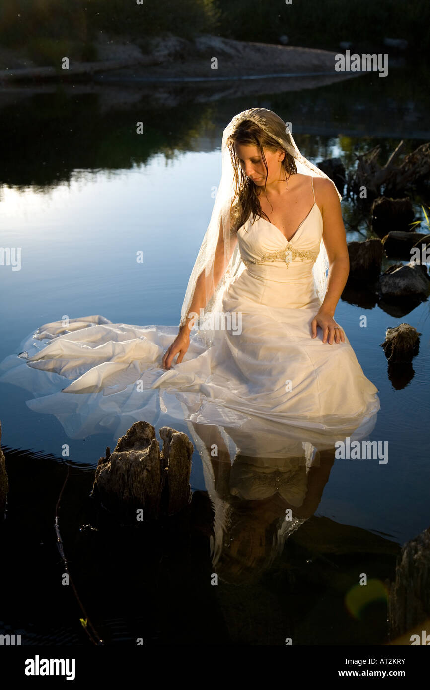 Trash the Dress Stock Photo Alamy