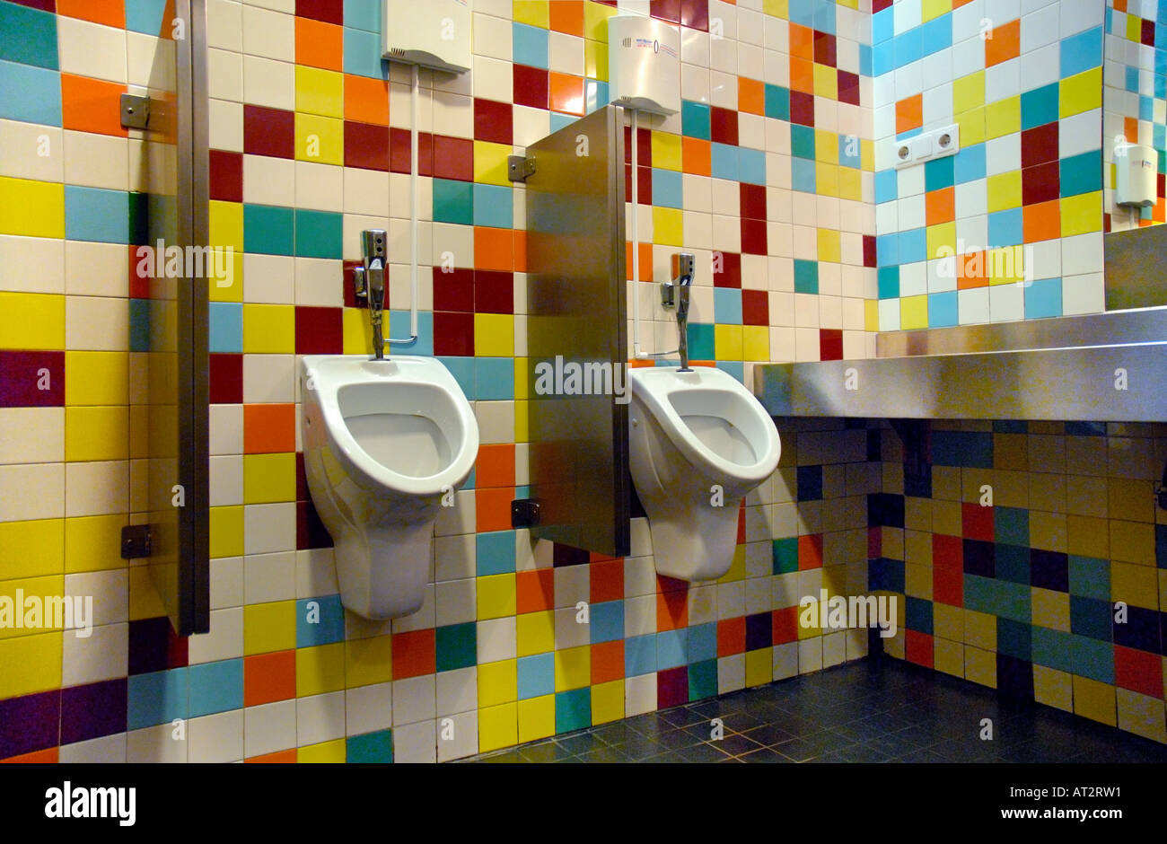 URINALS IN PUBLIC MALE TOILETS IN GUGGENHEIM MUSEUM, BILBAO BILBO Stock