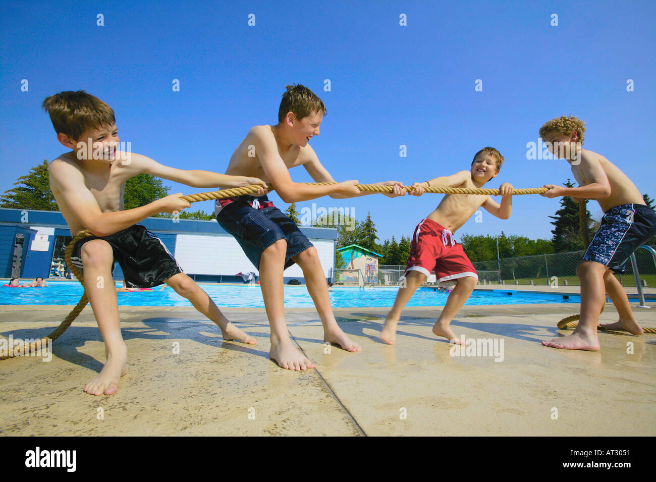 play tug of war