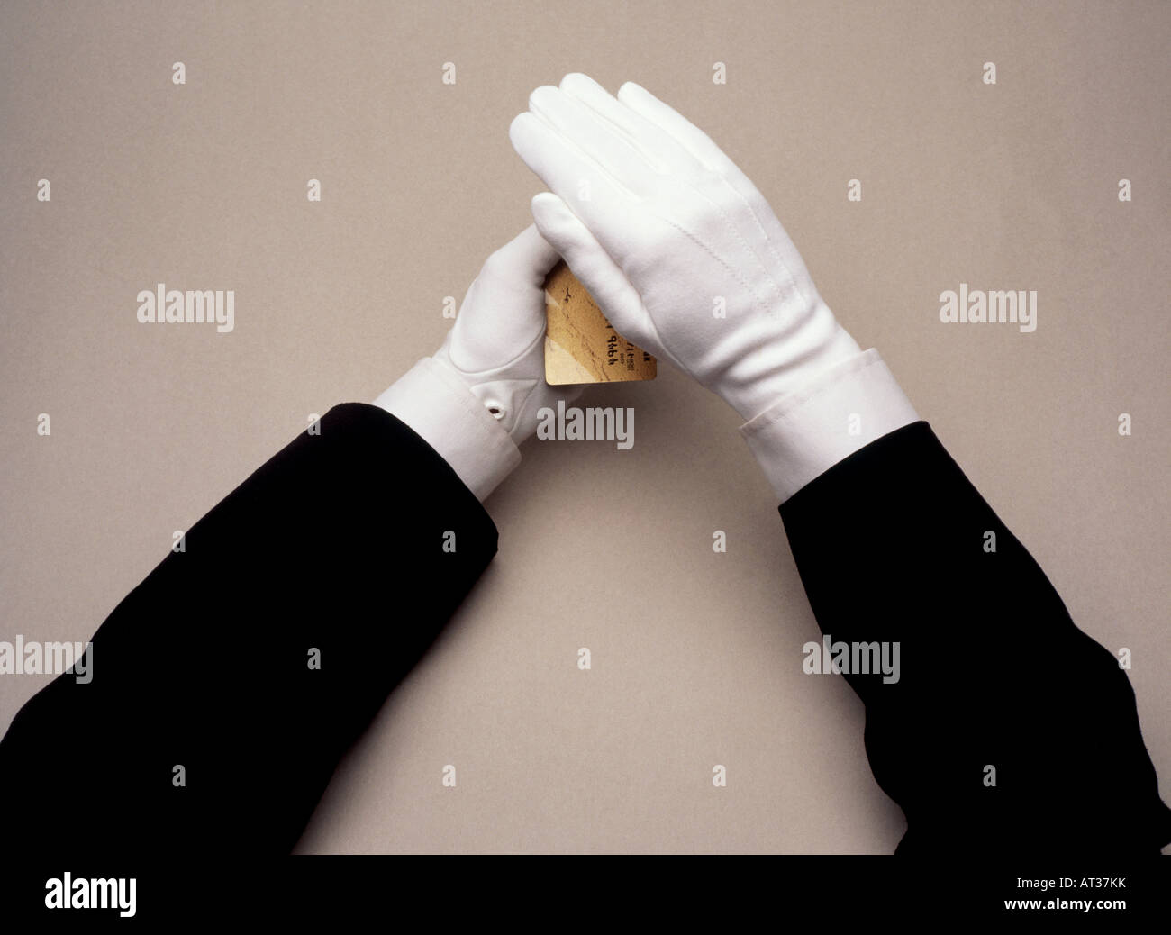 Sleight of hand card trick hi-res stock photography and images - Alamy