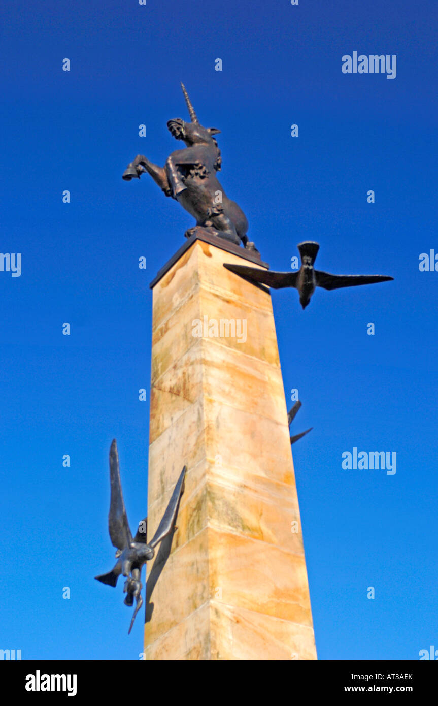 Falcon square unicorn statue inverness hires stock photography and images Alamy