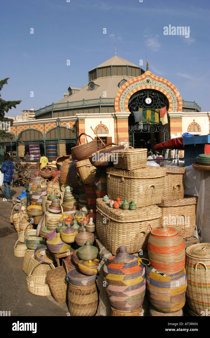 Senegal Dakar Central Marche Kermel Market basket stall Stock Photo