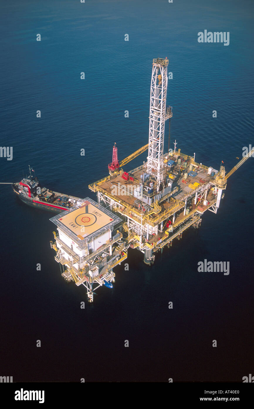 Offshore oil rig near Long Beach California Stock Photo - Alamy