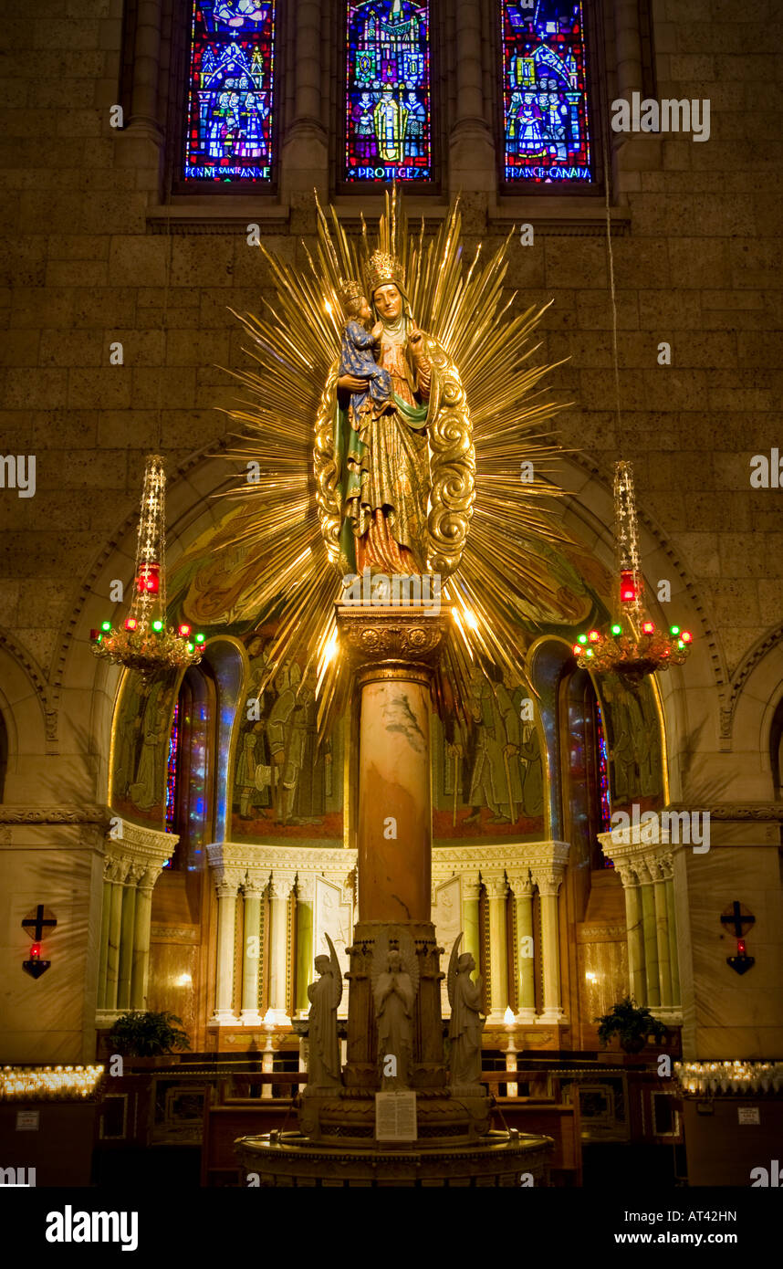 The statue of St Anne inside the Basilique Sanctuaire Sainte Anne de
