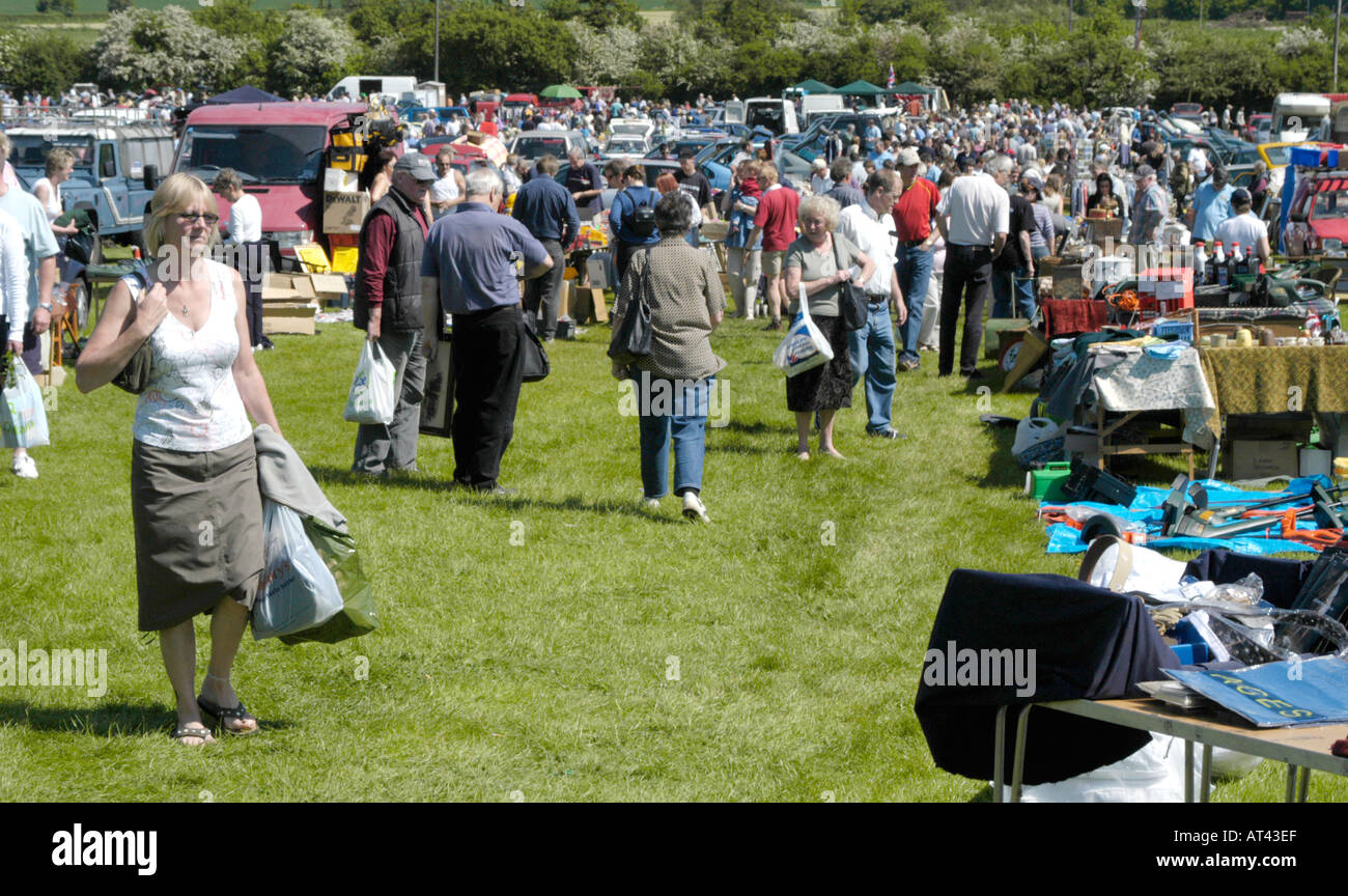 Tetsworth car boot sale Stock Photo Alamy