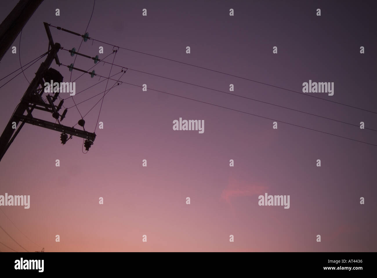 overhead power lines electricity electric ac dc voltage current step up down power connection