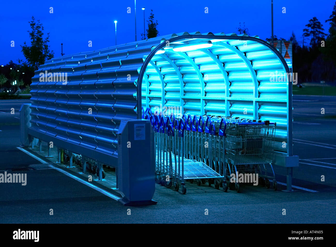Shopping cart storage garage Stock Photo Alamy